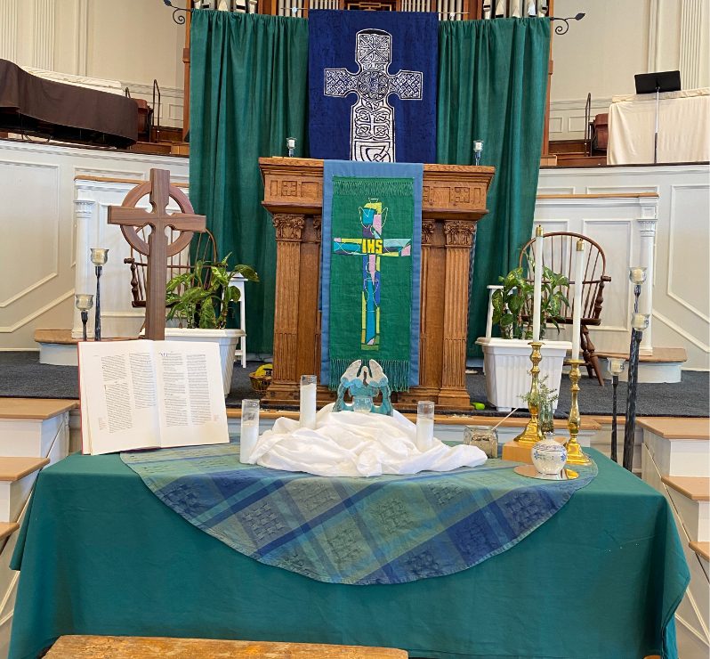 altar of Union Church, Berea, KY